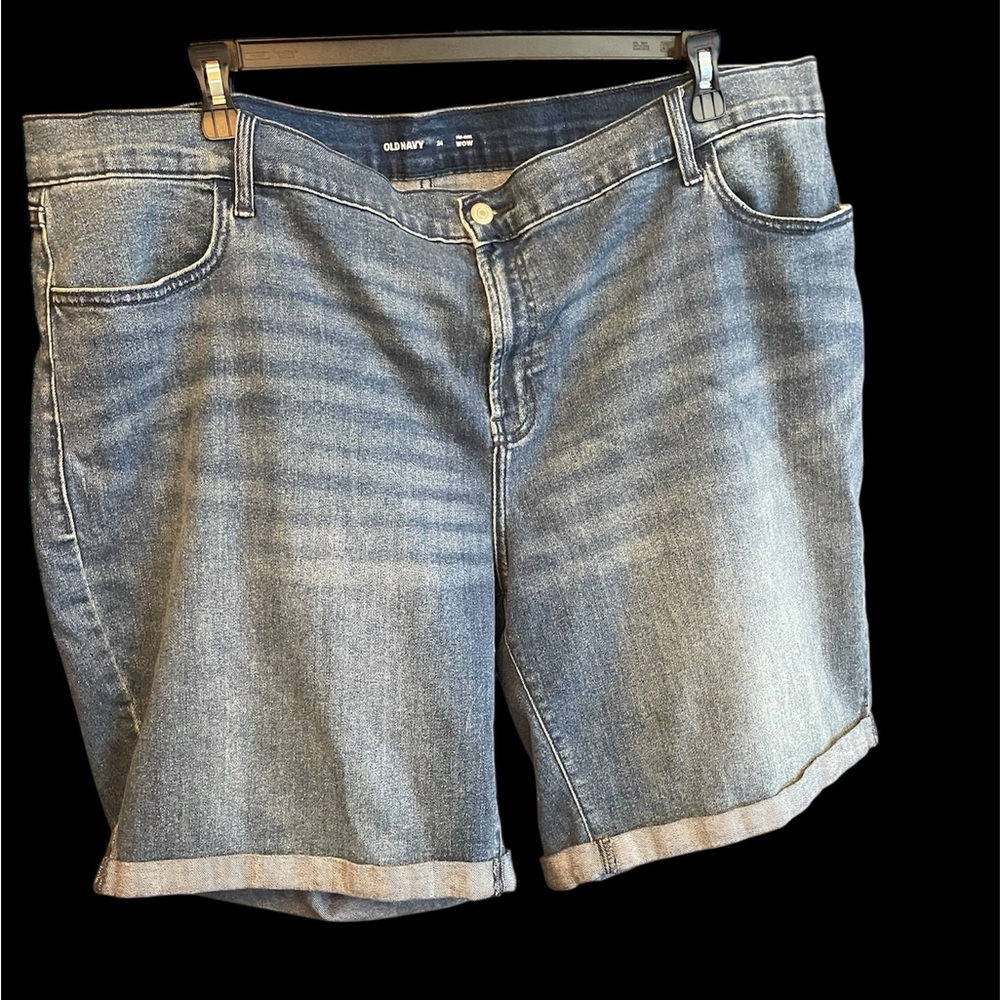 Old Navy Denim Midrise Wow Shorts - Size 24